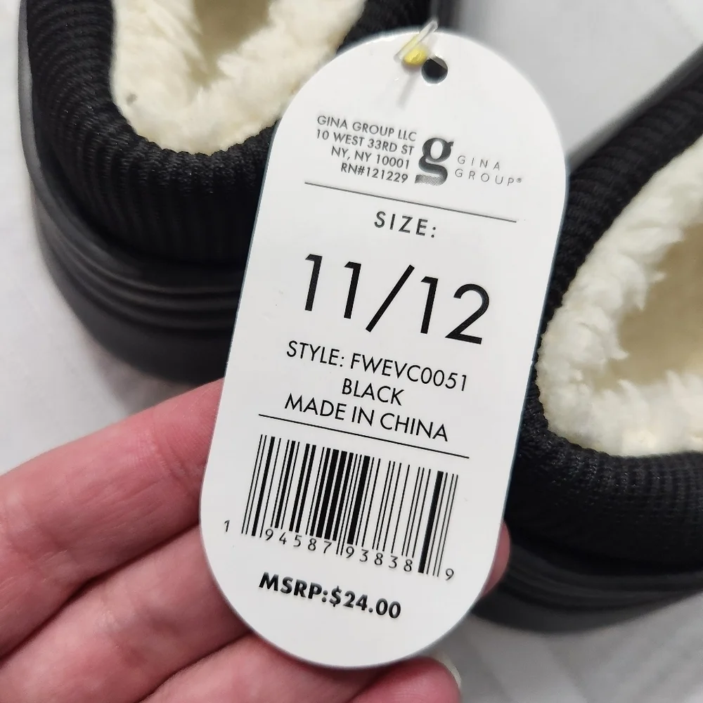 3/$25 Foamwalk toddler slip on black sherpa lined shoes NWT size XL 11/12